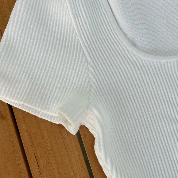 Aritzia Babaton White Ribbed Square Neck Crop Top - Picture 3 of 4